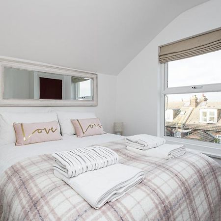 Luxury Granada Apartments - 1 & 2 Bed Flats W Free Parking Perfect For Contractors, Students Near The Beach Portsmouth Buitenkant foto
