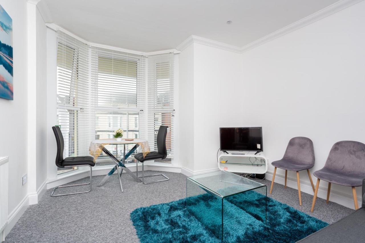 Luxury Granada Apartments - 1 & 2 Bed Flats W Free Parking Perfect For Contractors, Students Near The Beach Portsmouth Kamer foto