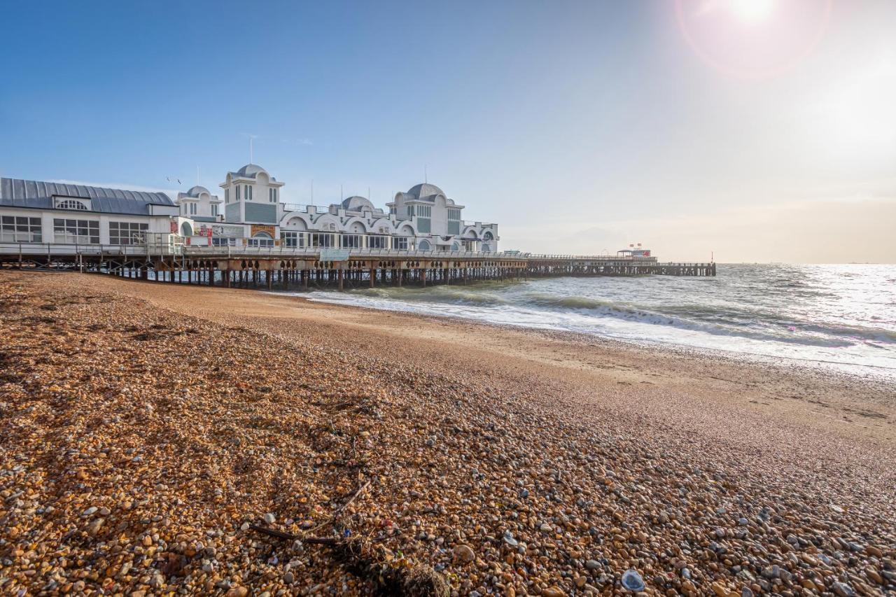 Luxury Granada Apartments - 1 & 2 Bed Flats W Free Parking Perfect For Contractors, Students Near The Beach Portsmouth Buitenkant foto
